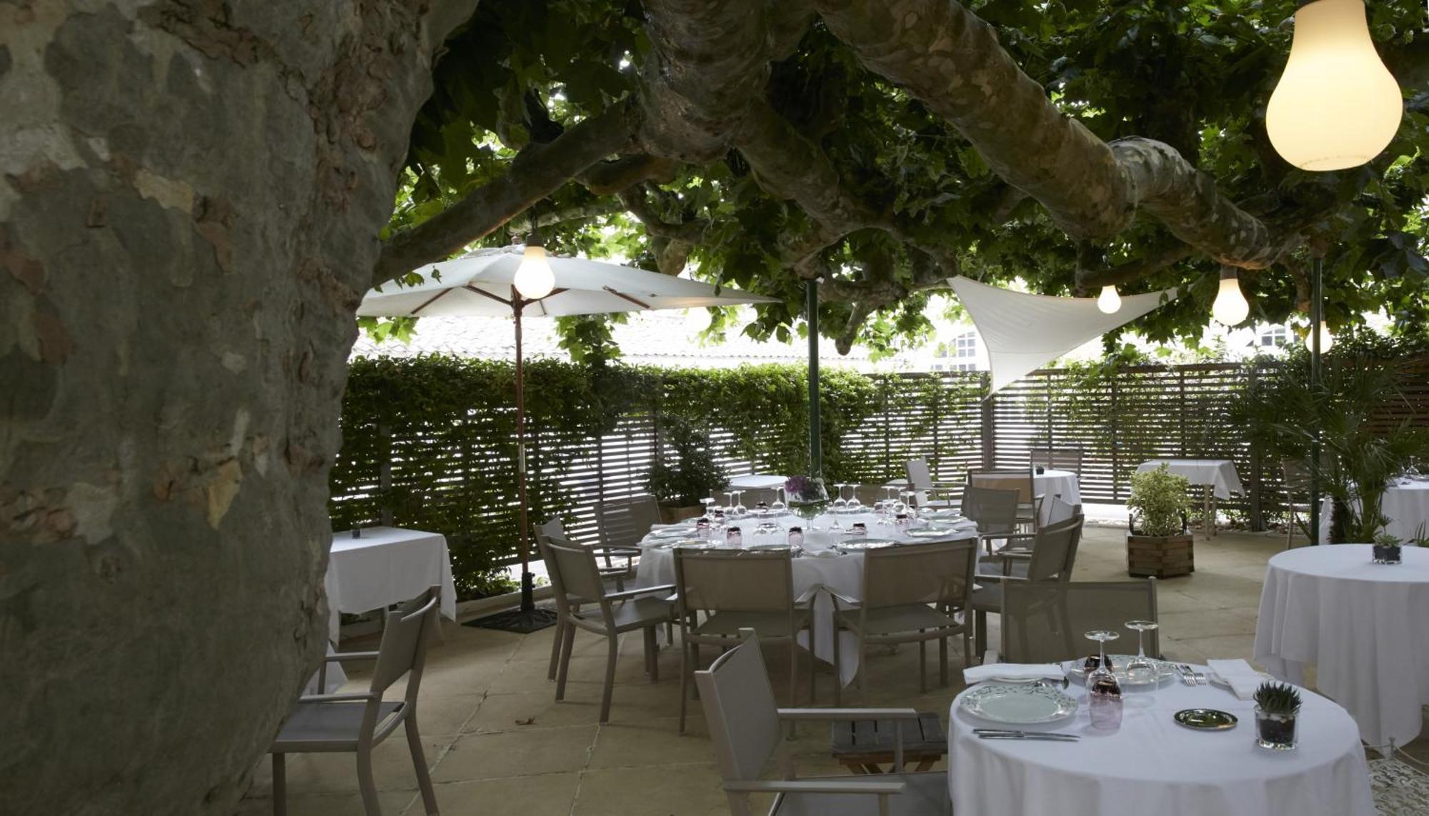 Logis Hotel - Restaurant Maison Claude Darroze لانغون المظهر الخارجي الصورة