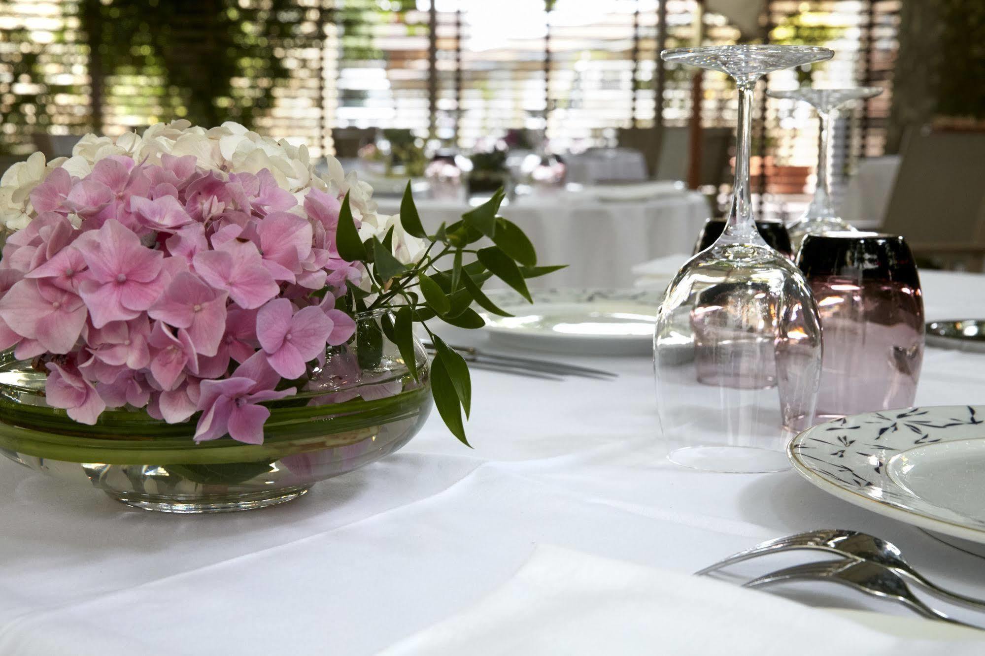 Logis Hotel - Restaurant Maison Claude Darroze لانغون المظهر الخارجي الصورة